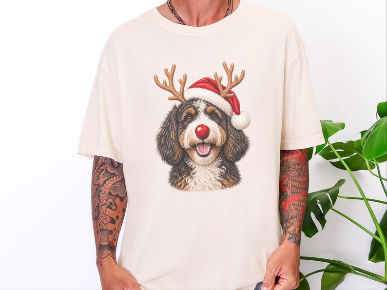 Bernedoodle Christmas Shirt, Christmas Bernedoodle Gift, Bernedoodle Mom Sweatshirt, Festive Dog Crewneck, Santa Paws Holiday Tee image 6