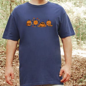 Camiseta para amantes de la calabaza especiada, camiseta acogedora de otoño, PNG de café de otoño, camiseta de hojas de otoño, camiseta de temporada de calabaza imagen 10