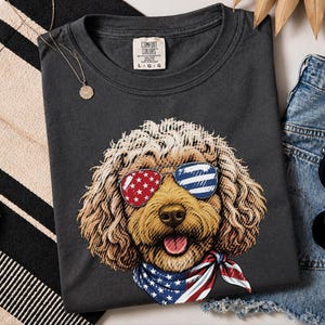 Comfort Colors Patriotic Dog Shirt, Cockapoo Goldendoodle Sweatshirt, American Heritage Independence Celebration Crewneck, Cockapoo Shirt immagine 9