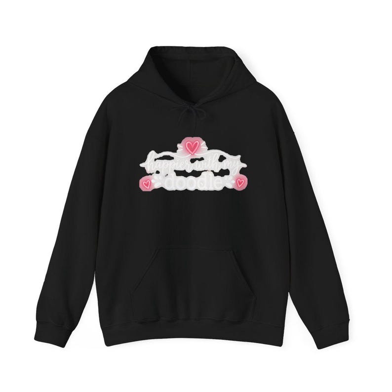 Koszulka dla mamy Doodle, szczęśliwsza z prezentem dla mojego Doodle, koszulka dla psa Doodle, koszulka dla mamy Goldendoodle, prezent dla miłośnika labradoodle, koszulka dla mamy Bernedoodle zdjęcie 11