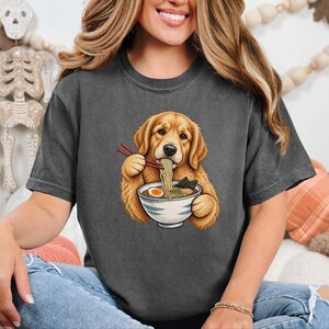 Golden Retriever-tröja, Ramen-älskare, rolig hundtröja, japansk matkonst, nudelälskare-t-shirt, Golden Mom-present bild 4