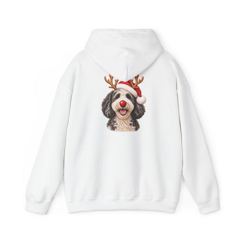 Camiseta navideña para Sheepadoodle, sudadera navideña para perros, regalo para dueños de Sheepadoodle, conjunto navideño para perros. imagen 12