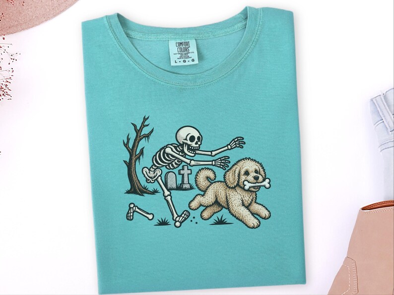 Camiseta de Halloween para Maltipoo, Camiseta de perro esqueleto, Regalo divertido de Halloween para perros, Camiseta espeluznante para dueños de mascotas, Camiseta para amantes de los Maltipoo imagen 7