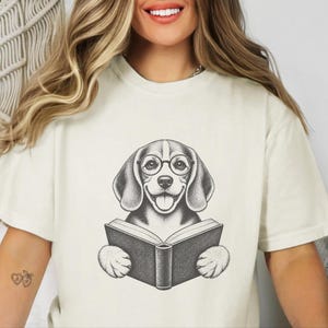 T-shirt Beagle, Cadeau pour amoureux des Beagles, T-shirt pour passionnés de lecture, T-shirt pour lecteurs et bibliophiles, T-shirt avec un chien qui lit, T-shirt bibliothèque, T-shirt livres image 8