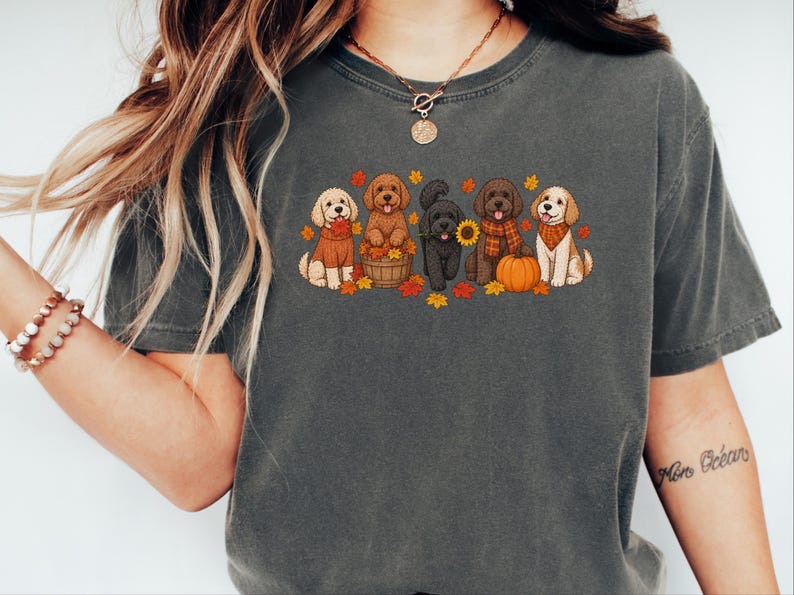 Herbstliches Hunde-Shirt, Geschenk für Cockapoo-Liebhaber, Herbstliches Hunde-Mama-Shirt, Gemütliches Herbst-T-Shirt Bild 2