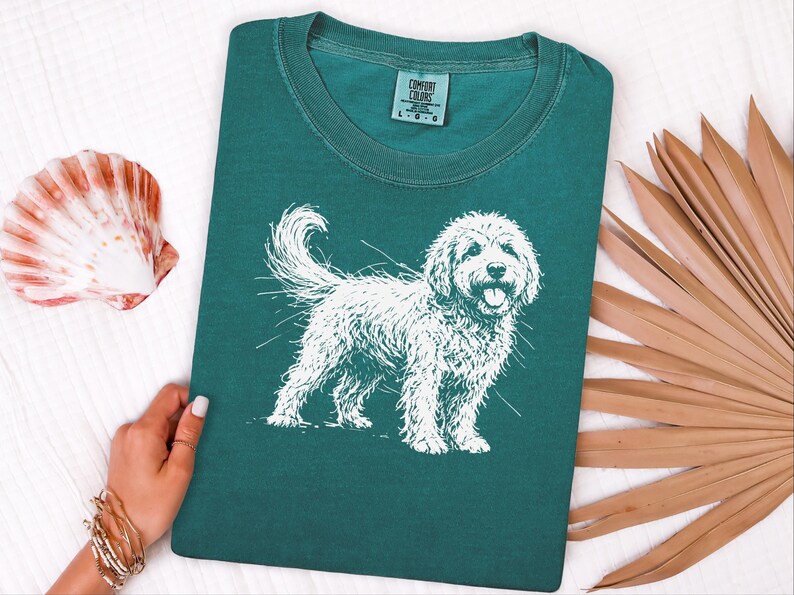 Comfort Colors Goldendoodle hondenshirt, Goldendoodle schets T-shirt, cadeau voor Goldendoodle mama en papa, handgetekend portret van een huisdiereigenaar afbeelding 7