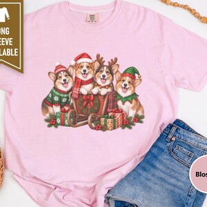 Corgi Christmas Shirt, Holiday Dog Shirt, Corgi Mom Gift, Festive Puppy Top, Dog Lover Gift Bild 9