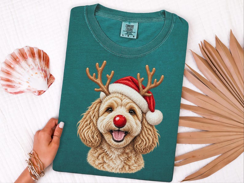 Camiseta de Natal com Maltipoo, Presente para Cachorro com Gorro de Papai Noel, Moletom de Natal para Pet, Camiseta com Filhote de Rena, Roupa de Natal para Amantes de Cães imagem 7