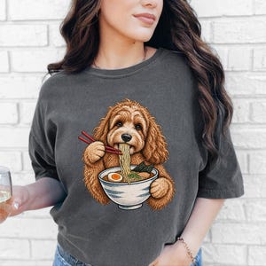 Camiseta de ramen para cockapoo, regalo para amantes de los fideos, camiseta de ramen para amantes de los perros, regalo divertido para dueños de cockapoo, camiseta de comida asiática imagen 10
