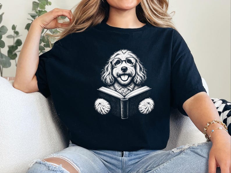 Camiseta para perro lector, camiseta para perro aficionado a los libros, regalo para amantes de los Cockapoo, camiseta de biblioteca, regalo vintage para mamás de Doodle, regalo para dueños de perros imagen 5