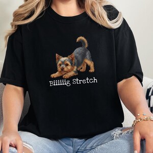 T-shirt Comfort Colors Funny Yorkie, T-shirt extensible grande taille, T-shirt pour maman de Yorkshire Terrier, T-shirt pour amoureux des Yorkies, Vêtements mignons pour parents de chiens image 2