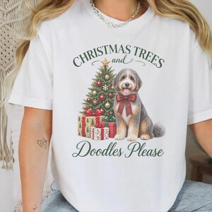 Aussiedoodle jultröja, julklapp för husdjursälskare, julgranar och klotter tack, hundmamma-tröja, festlig valptröja bild 2