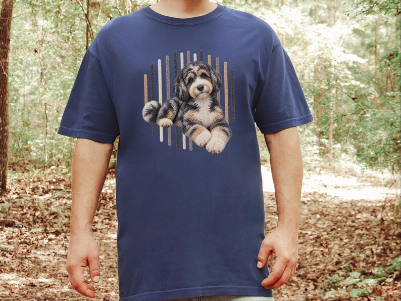 Aussiedoodle shirt, Aussiedoodle cadeau, shirt voor hondenmoeder, driekleurig puppy shirt, shirt voor doodle-liefhebbers, cadeau voor hondeneigenaar afbeelding 1
