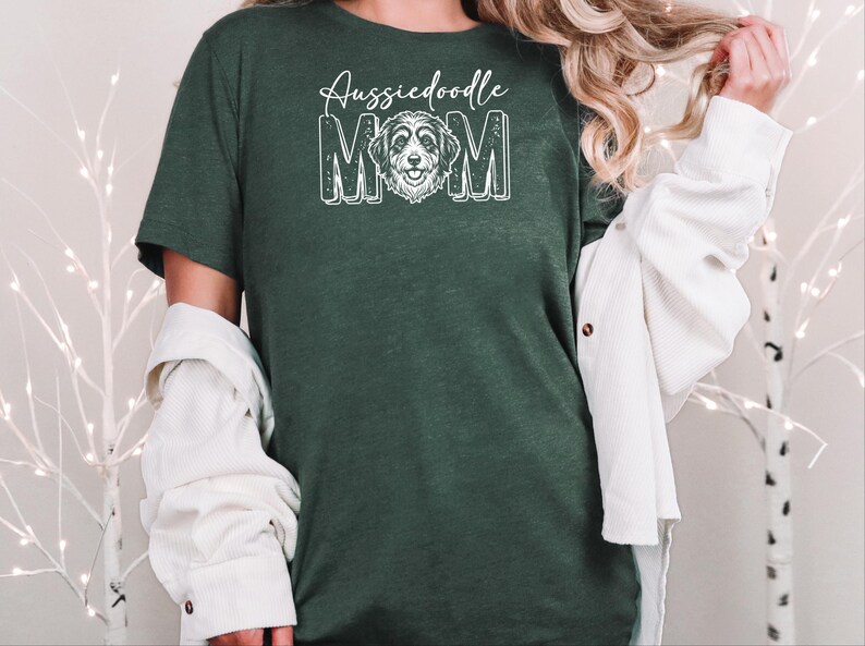 Camiseta de mamá de Aussiedoodle, camiseta de Doodle Mama, regalo personalizado para amantes de los perros, camiseta divertida para amantes del Aussie Doodle, camiseta de Doodle Mama imagen 8