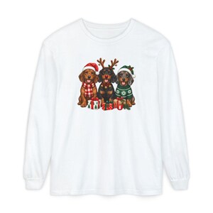 Christmas Dachshund Sweatshirt, Holiday Wiener Dog Shirt, Doxie Mom Gift, Festive Puppy Crewneck, Christmas Dog Lover Gift afbeelding 14