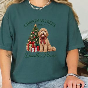 Cockapoo kerstshirt, kerstshirt voor huisdieren, cadeau voor cockapoo-liefhebbers, kerstbomen en doodles graag afbeelding 9