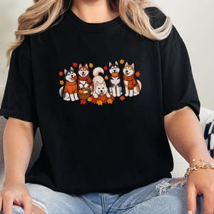 Autumn Dog Shirt, Husky Lover Gift, Fall Huskies Gathering Sweatshirt, Siberian Husky Dad Tee, Cute Puppy Pumpkin Fall Apparel afbeelding 3