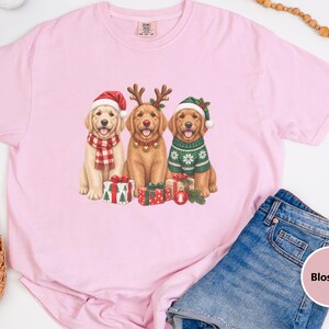 Golden Retriever Christmas Shirt, Golden Retriever Gift, Christmas Pet Art, Dog Christmas Sweatshirt, Golden Retriever Mom Shirt image 1