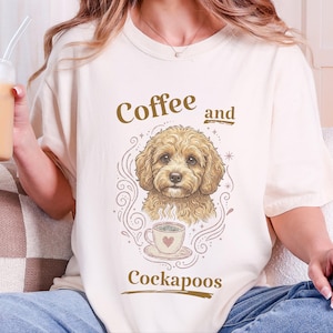 Camiseta Comfort Colors con estampado Cockapoo estilo vintage, ideal para amantes de los perros, con temática de café y Cockapoos. Regalos originales con retratos de mascotas. imagen 7