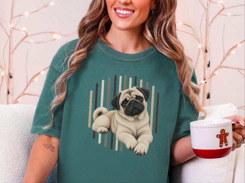 Camiseta de perro carlino, regalo para amantes de los carlinos, camiseta con estampado de cachorro adorable, camiseta para mamás carlinos, camiseta con retrato de perro, camiseta para papás carlinos, ropa para amantes de las mascotas imagen 7