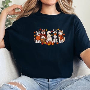 Autumn Dog Shirt, Husky Lover Gift, Fall Huskies Gathering Sweatshirt, Siberian Husky Dad Tee, Cute Puppy Pumpkin Fall Apparel afbeelding 9
