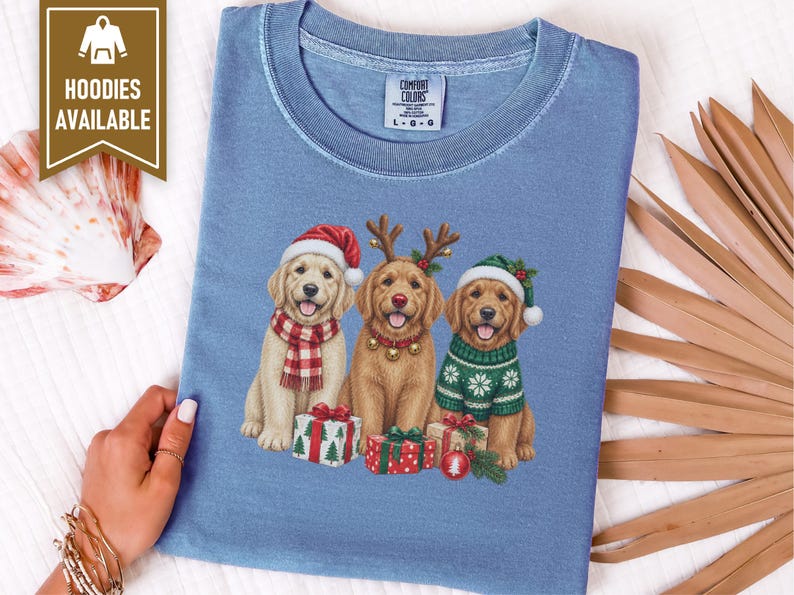 Golden Retriever Christmas Shirt, Golden Retriever Gift, Christmas Pet Art, Dog Christmas Sweatshirt, Golden Retriever Mom Shirt image 5