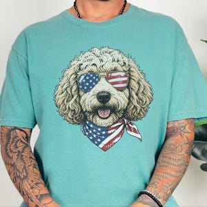 Comfort Colors Patriotic Maltipoo Dog Mom Shirt, 4th of July American Dog Lover Tee, USA Independence Day Maltipoo Owner T-Shirt imagen 6