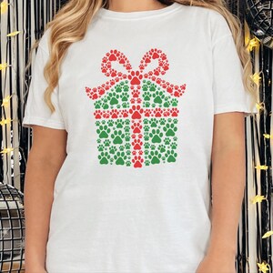Christmas 2026 Shirt, Christmas Dog Mom Gift, Festive Pet Lover Tee, Holiday Dog Shirt image 6