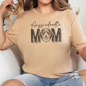 Camiseta de mamá de Aussiedoodle, camiseta de Doodle Mama, regalo personalizado para amantes de los perros, camiseta divertida para amantes del Aussie Doodle, camiseta de Doodle Mama imagen 5