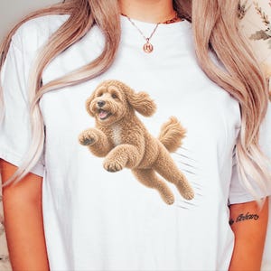 Camiseta Goldendoodle, Regalo para mamá Goldendoodle, Camiseta Perro Corredor, Regalo para papá Doodle, Camiseta Perro Rápido, Camiseta para Amantes de los Perros imagen 3