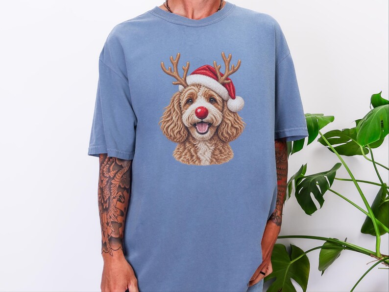 Bluza świąteczna Cavapoo, prezent dla mamy Cavapoo, świąteczna koszulka dla psa, świąteczne ubrania dla zwierząt, prezent dla właściciela Cavapoo, świąteczna koszulka dla psa zdjęcie 8