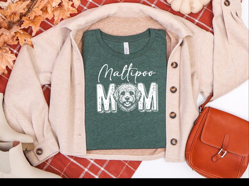Koszulka dla mamy maltipoo, modna koszulka dla mamy psa, krzyżówka maltańczyka z pudlem, prezent dla właściciela maltipoo, koszulka dla kobiet, prezent dla właścicieli zwierząt domowych, modna koszulka dla mamy psa zdjęcie 8