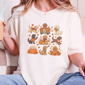 Camiseta para mamás de Goldendoodle, regalo para amantes de los perros de Goldendoodle, camiseta de otoño para amantes de los perros, sudadera con capucha estilo huerto de calabazas, camiseta de otoño para perros, sudadera para mamás de Goldendoodle imagen 1