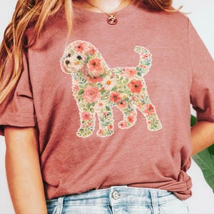 T-shirt « Maman Cavapoo », imprimé silhouette florale Cavapoo, art silhouette de chien, motif floral moderne pour animaux de compagnie, idée cadeau pour propriétaire de croisé Caniche image 4