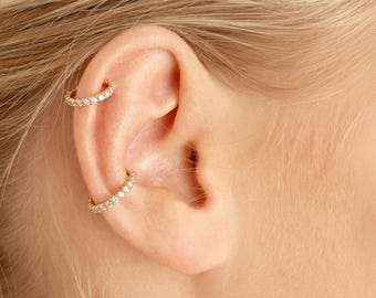 14K Solid Gold Natural Diamond Huggie Conch Clicker Hoop for Helix Cartilage 16G-18G