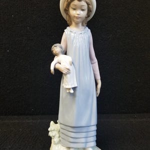 Lladro Figurines Girls With Hats - Etsy