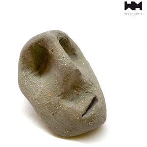 Contemporary Ceramic Face Brooch: Unique Clay Pin