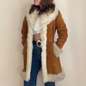 Abrigo largo de piel marrón para mujer de Penny Lane, abrigo boho hippie de borrego, gabardina de piel vintage de los años 70 de Toscana, abrigo afgano de gamuza
