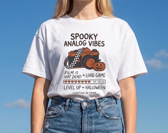 Scenecore Halloween Shirt | Spooky Analog Vibes Camera Graphic, Emo Y2K Gamer Aesthetic Top, Cute Goth Film Photography Gift, Retro Alt Tee