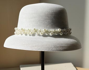 Stroh Sonnenhut | Weißer Eimer | Perlenbesatz | Einstellbare Sommer Strand Urlaub