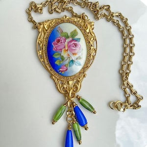 Incredibly Beautiful Hand Painted Vintage Necklace ~ One of a Kind ~ Blues, Pinks and Greens on Gold Tone Metals ~ Vintage Rollo Chain