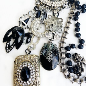 Eleganza sofisticata! Collana elaborata con componenti vintage ~ Vesta, Art Déco, nero, trasparente e argento, strass, splendida!
