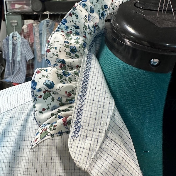 Upcycled Men’s Dress Shirt - White/blue with floral collar
