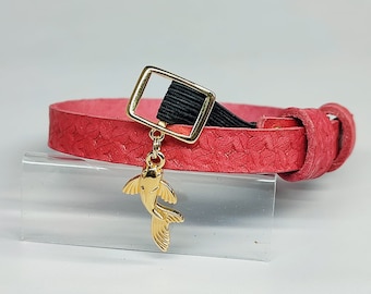 KOÏ - Gold - Red Vegetable Tanned Leather Cat Collar - Floral Pattern - Anti-Strangulation Elastic - Luxury Feline Collar