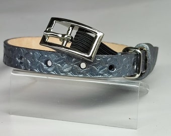 NYX - Silver Vegetable Tanned Leather Cat Collar - Floral Pattern - Anti-Strangulation Elastic - Luxury Feline Collar