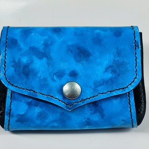 Monedero con fuelle / Tarjetero de cuero - Artesanal - Coser y teñir a mano - TEELA -