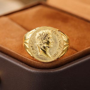 Classic Caesar Coin Ring Veni Vidi Vici Victory Gold Plated Jewelry