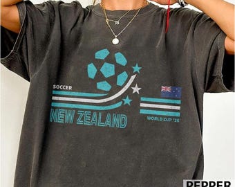 Retro Neuseeland Fussball Welt 2026 Komfort Farben Shirt, 2026 Fussball Fan Shirt, Geschenk für Fan Vatertag