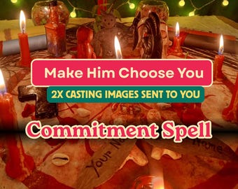 Può includere: Un set rituale con candele rosse, piccole statuette e un tappetino circolare centrale con il testo Make Him Choose You, 2X Casting Images Sent To You, Commitment Spell e Hand-Cast Ritual, illuminato da luci a corda.
