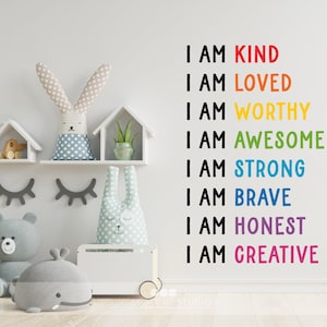 IO SONO - affermazione - Io Sono gentile. amato. degno. Fantastico Forte. Coraggioso. Onesto. Creativo. Adesivo da parete con citazione - Parole in vinile